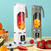 1 Small Portable Blender And Juicer - Rechargeable Via Usb, Personal